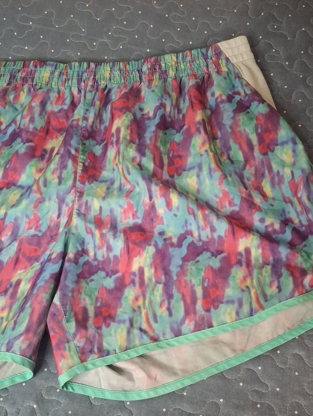 Zone Pro Abstract Athletic Shorts in Purple & Green size 2X